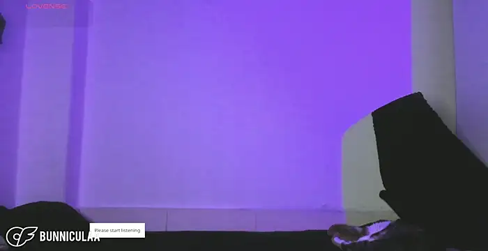 larissa01  online show from 03-02-26, 10:16