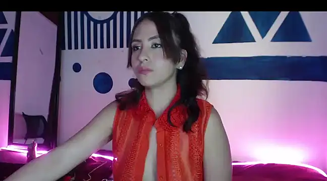 Camilleparist online show from 12-10-24, 05:22