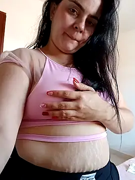 Im Amelia online show from 01-16-25, 03:35