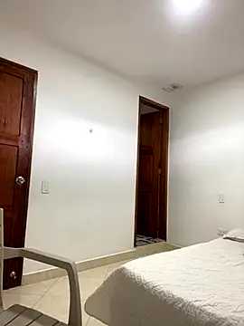 Im Amelia online show from 10-08-25, 04:04