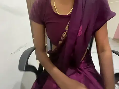 Honeyberose online show from 01-08-25, 11:10