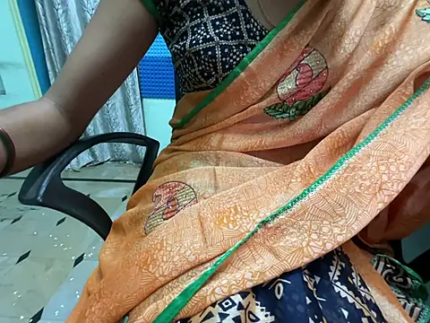 Honeyberose online show from 01-24-25, 10:11