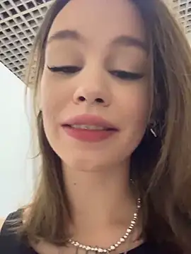 Street young online show from 03-20-25, 05:58