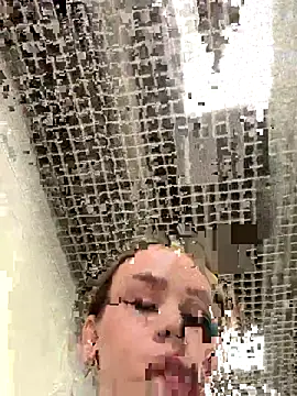 Street young online show from 11-14-25, 03:00