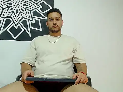  CHRIS-DENNIS  online show from 04-09-26, 02:11