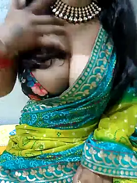 Snapshot of Savita_hotmom chatting on 03-22-25, 12:49 Savita hotmom online show from 03-22-25, 12:49