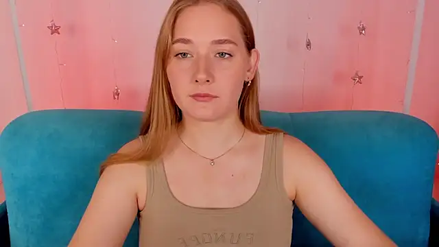 Snapshot of AlinaVice chatting on 07-09-26, 01:09 AlinaVice online show from 07-09-26, 01:09