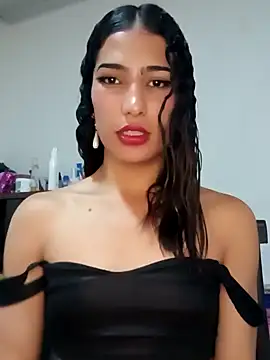 Snapshot of Lanna_hott_ chatting on 01-30-25, 08:10 Lanna hott  online show from 01-30-25, 08:10