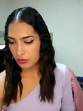 Snapshot of Lanna_hott_ chatting on 03-19-25, 07:27 Lanna hott  online show from 03-19-25, 07:27