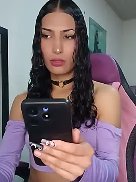 Lanna hott  online show from 05-18-26, 09:09