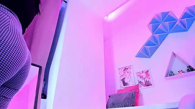 Valkiria ponce online show from 12-23-25, 05:16