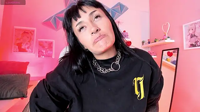 Valkiria ponce online show from 03-13-26, 05:14