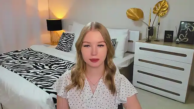 shy  lady online show from 01-17-25, 12:31