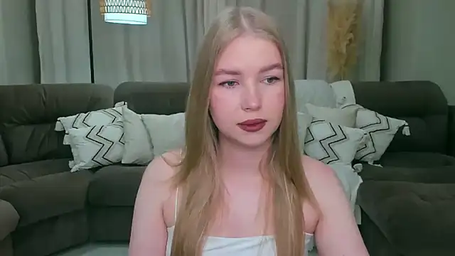 Snapshot of shy__lady chatting on 05-07-26, 05:46 shy lady online show from 05-07-26, 05:46