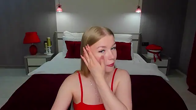 Snapshot of shy__lady chatting on 06-30-26, 06:31 shy lady online show from 06-30-26, 06:31