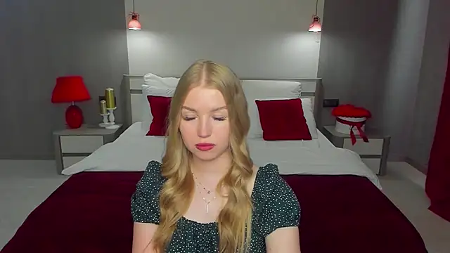 Snapshot of shy__lady chatting on 07-01-26, 06:37 shy lady online show from 07-01-26, 06:37