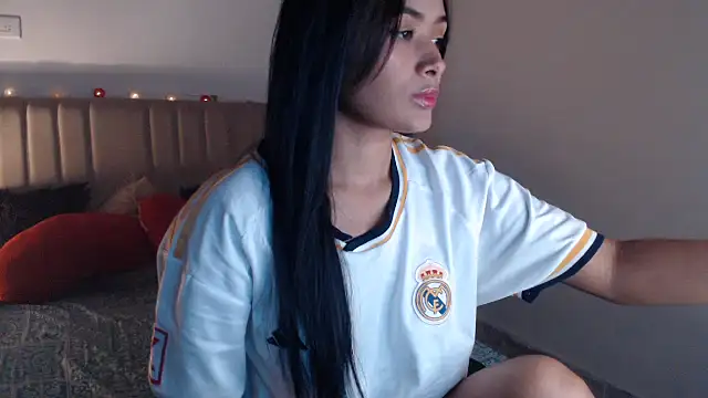 sabrina brunette online show from 12-16-25, 06:29