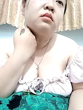 VyOanh2K online show from 01-15-26, 04:44