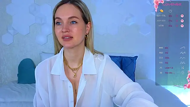 Lynna Sparks online show from 11-13-25, 03:49