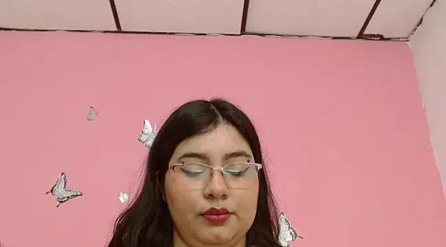 Snapshot of LaylaHolmes chatting on 12-13-24, 05:43 LaylaHolmes online show from 12-13-24, 05:43