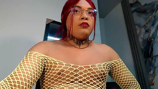 Snapshot of KristalTsXXX chatting on 06-09-26, 03:45 KristalTsXXX online show from 06-09-26, 03:45