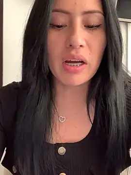 Snapshot of Sara_luna_ chatting on 03-07-25, 04:22 Sara luna online show from 03-07-25, 04:22