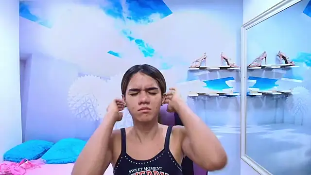 DEMI LEED online show from 04-10-26, 11:48