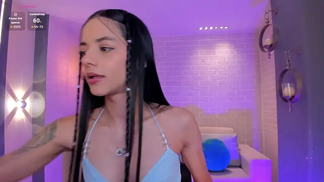 HannahJamesX online show from 12-17-25, 07:31