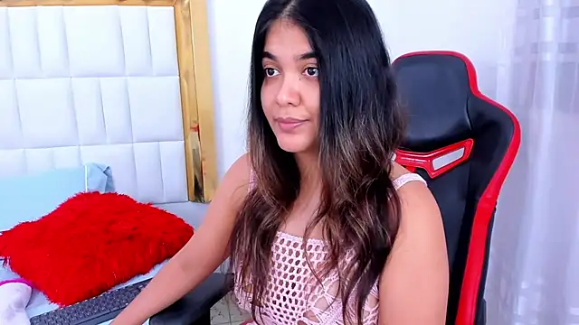 MadelineJackson online show from 12-14-24, 03:07