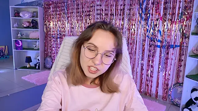 JasmineMilko online show from 03-09-26, 05:11