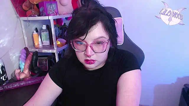LiloMoon69 online show from 01-19-25, 04:22