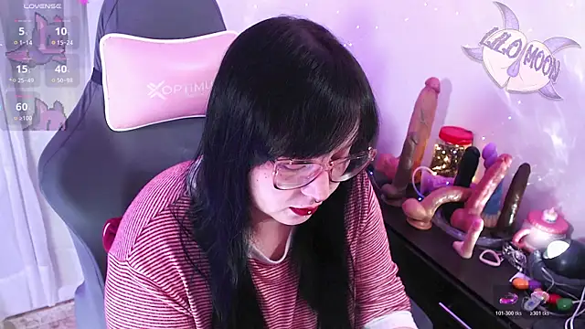 LiloMoon69 online show from 05-12-26, 04:53