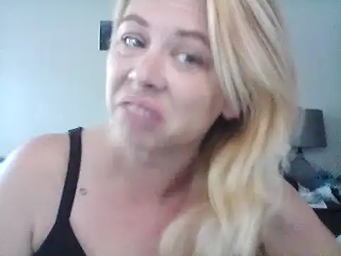 burrkitty online show from 12-30-24, 12:32