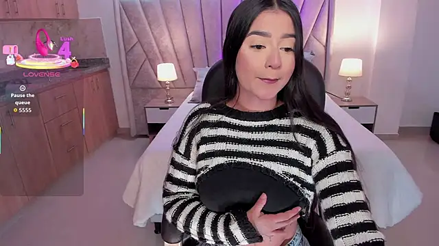 amelie jhons online show from 12-05-25, 06:26