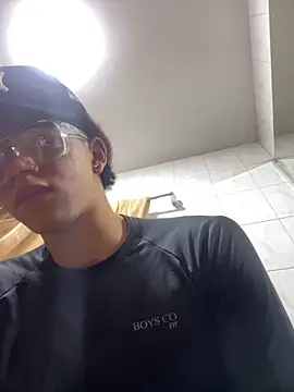 JoanG10 online show from 02-20-26, 05:13