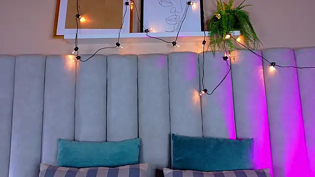 EngelStone online show from 10-28-25, 07:38