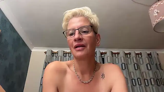JennyHazel1 online show from 07-28-26, 08:52