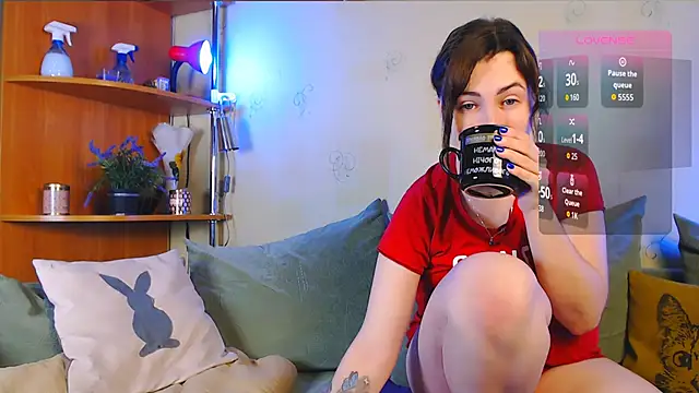 Snapshot of Caroline1995 chatting on 10-25-25, 07:27 Caroline1995 online show from 10-25-25, 07:27