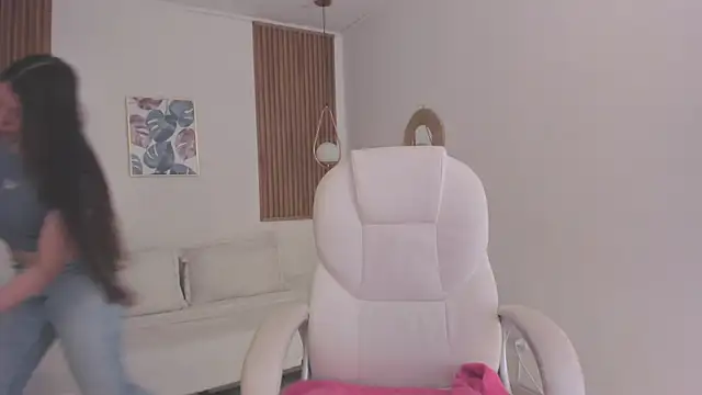 TiffanyWright online show from 12-15-25, 01:26