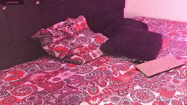 Renata wilsom online show from 07-17-26, 02:13