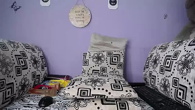 Michell 02  online show from 12-03-24, 03:44