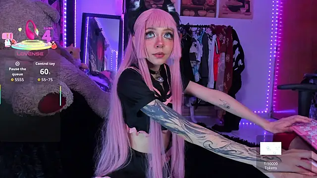 Alicedangerrr online show from 05-15-26, 05:47