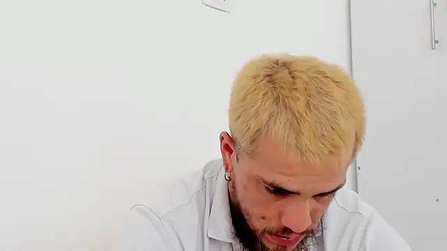 Beard xox online show from 06-08-26, 04:18