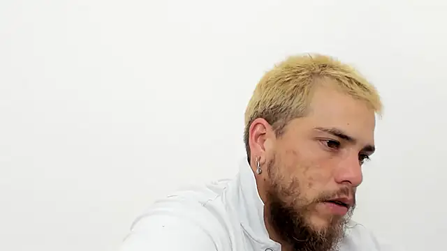 Beard xox online show from 06-14-26, 10:34