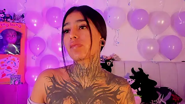 shadowcatt  online show from 02-03-26, 08:58