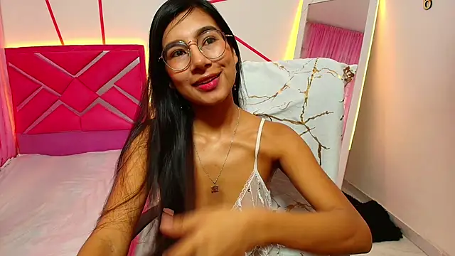 Snapshot of _Jessi29_ chatting on 12-05-24, 07:38  Jessi29  online show from 12-05-24, 07:38