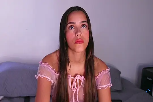 Snapshot of Nicky_and_Blake chatting on 01-18-25, 06:43 Nicky and Blake online show from 01-18-25, 06:43