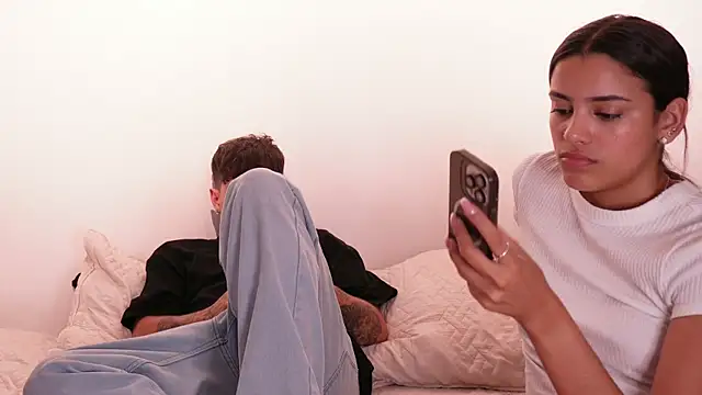 Snapshot of Nicky_and_Blake chatting on 03-20-25, 09:56 Nicky and Blake online show from 03-20-25, 09:56