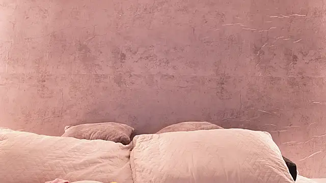 Snapshot of Nicky_and_Blake chatting on 10-02-25, 07:32 Nicky and Blake online show from 10-02-25, 07:32