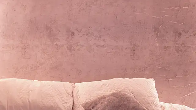 Snapshot of Nicky_and_Blake chatting on 10-13-25, 07:58 Nicky and Blake online show from 10-13-25, 07:58